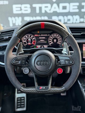 אאודי RS Q3