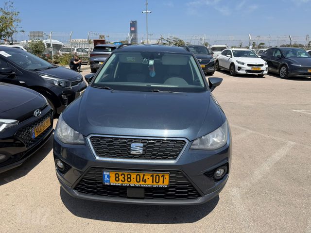 מודעת רכב סיאט ארונה