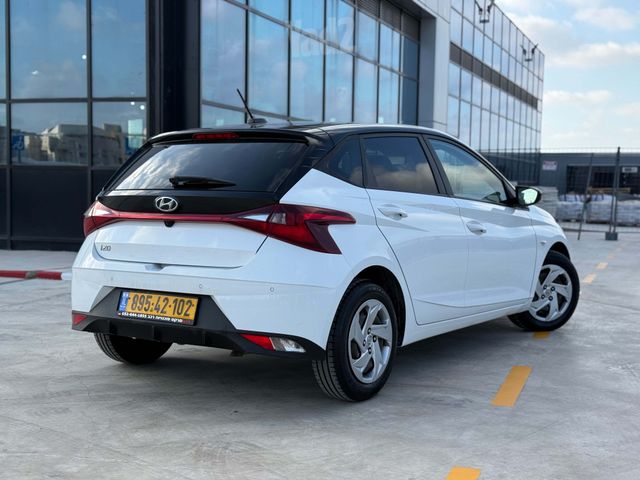 יונדאי i20