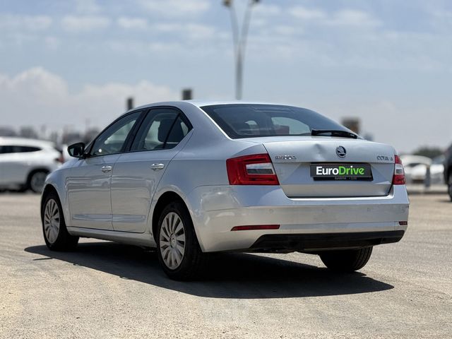סקודה אוקטביה 