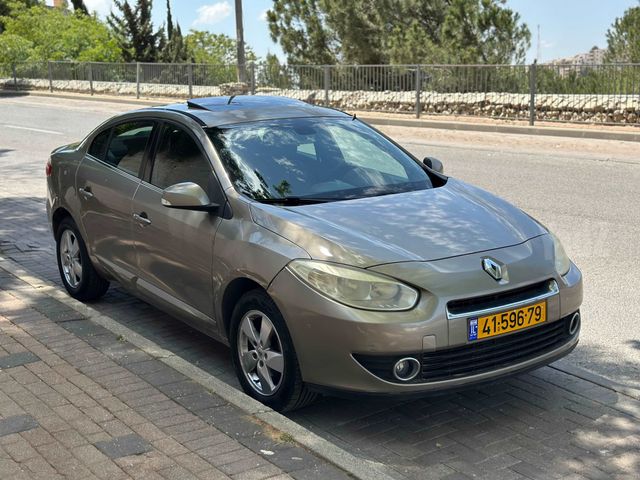 רנו פלואנס