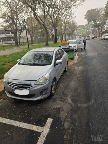 מיצובישי אטראז'
