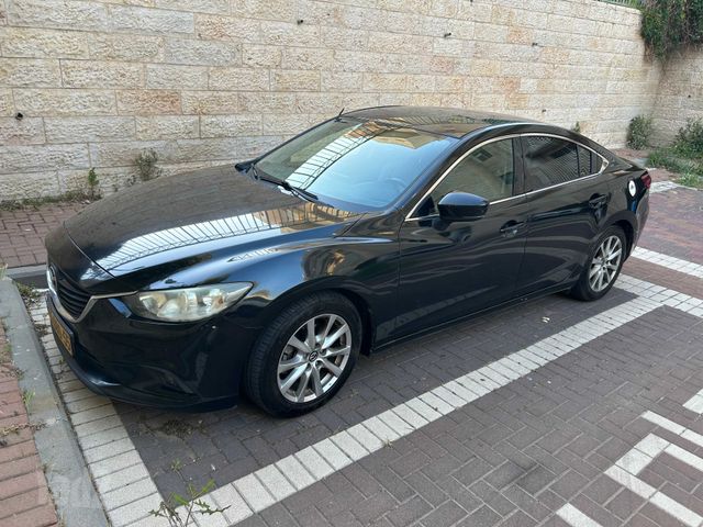 מאזדה 6