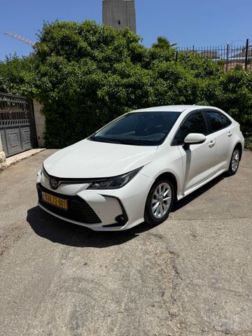 מודעת רכב טויוטה קורולה