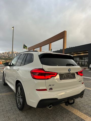ב מ וו X3