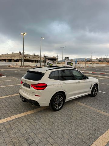 ב מ וו X3