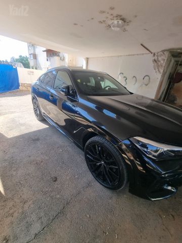 ב מ וו X6