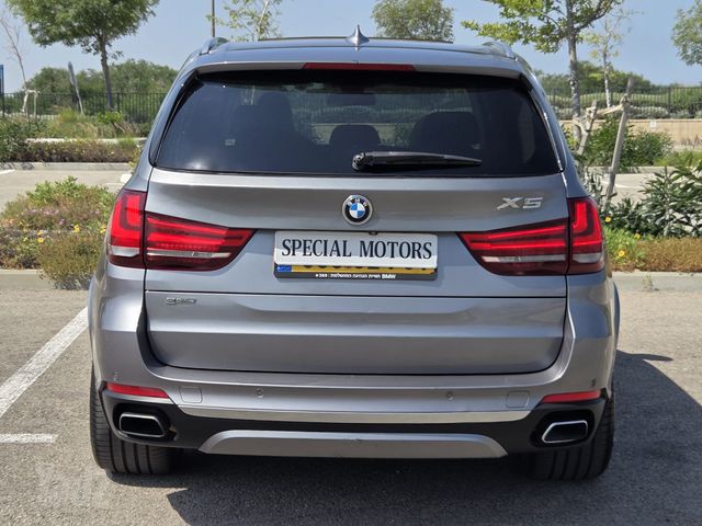 ב מ וו X5