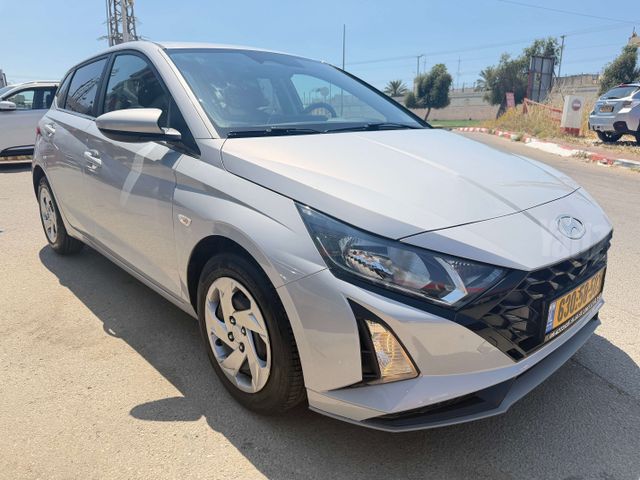 יונדאי i20
