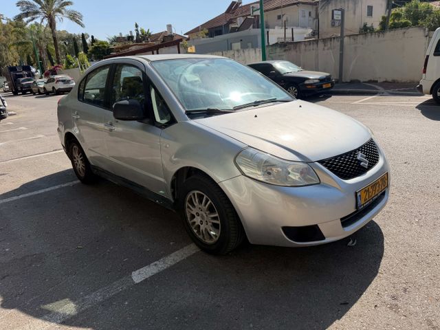סוזוקי SX4