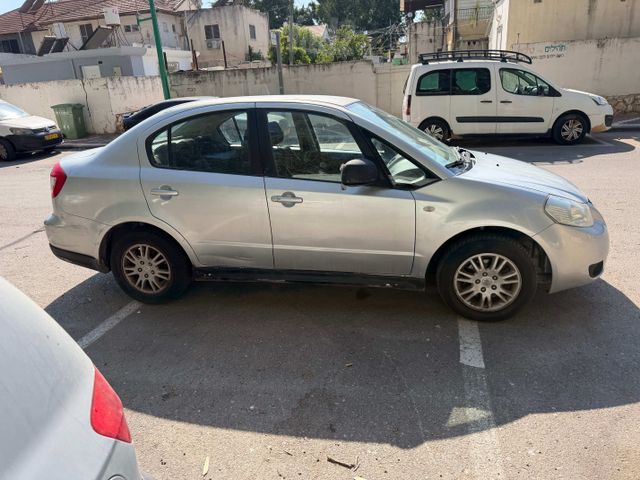 סוזוקי SX4