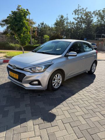 מודעת רכב יונדאי i20