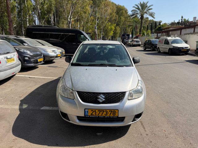 סוזוקי SX4