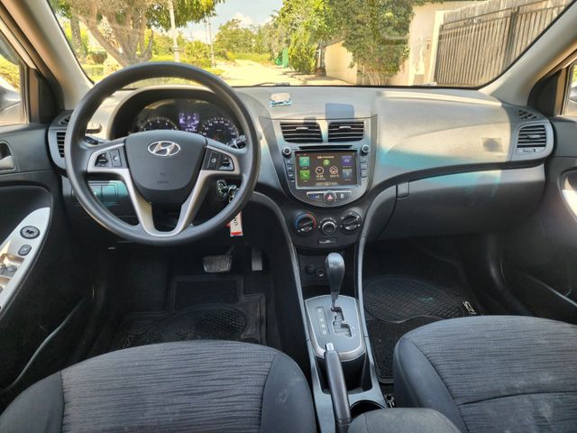 יונדאי אקסנט i25