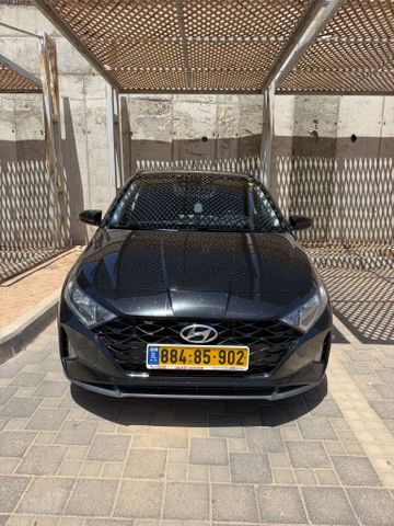 מודעת רכב יונדאי i20