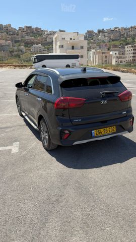 קיה נירו