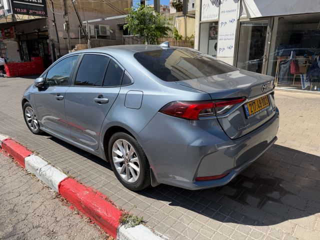 מודעת רכב טויוטה קורולה