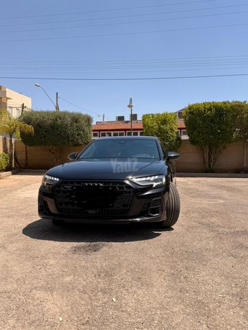 אאודי A8