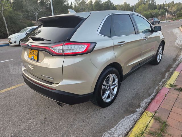 מודעת רכב פורד אדג' 1