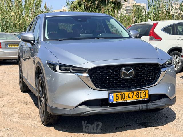 מודעת רכב מאזדה CX-5