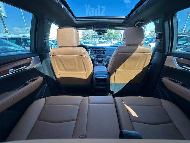 קאדילק XT5