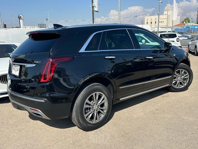 קאדילק XT5