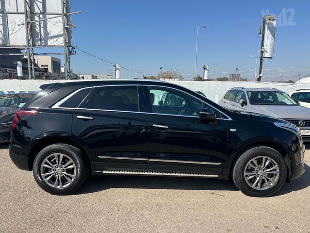קאדילק XT5