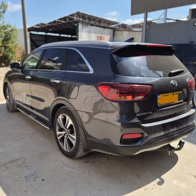 קיה סורנטו