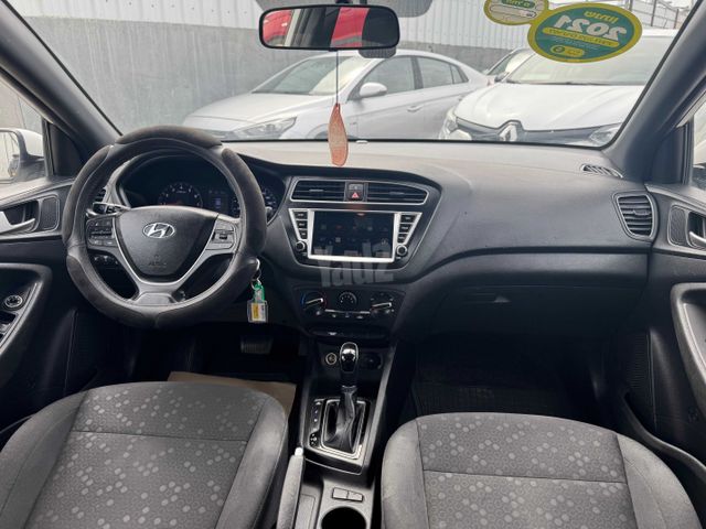 יונדאי i20