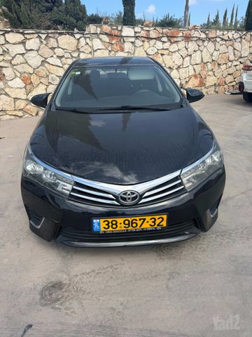 טויוטה קורולה