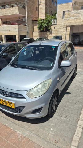 יונדאי i10