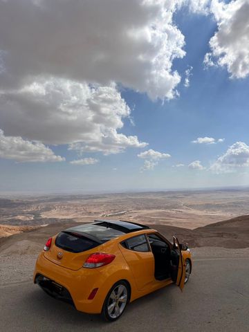 מודעת רכב יונדאי ולוסטר