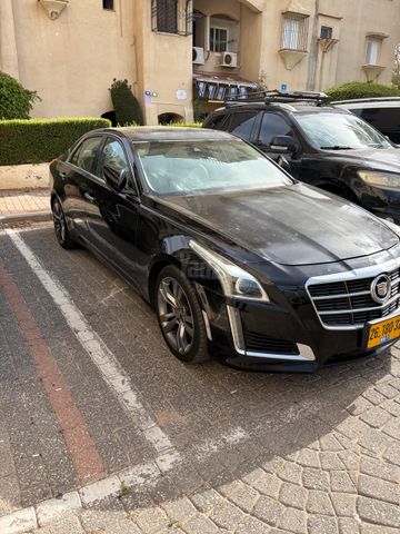 מודעת רכב קאדילק CTS