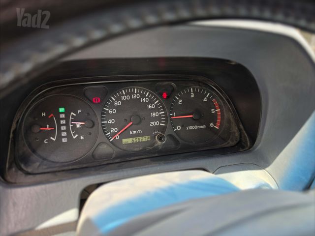 טויוטה לנד קרוזר