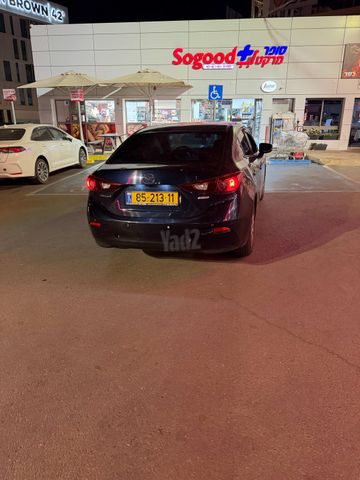 מאזדה 3