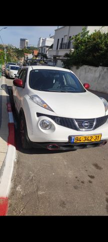 ניסאן ג'וק