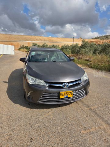 מודעת רכב טויוטה קאמרי