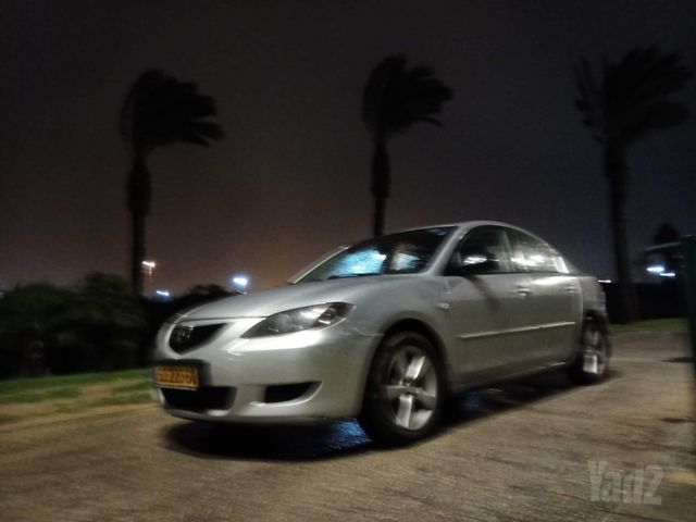 מודעת רכב מאזדה 3