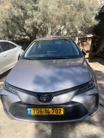 טויוטה קורולה