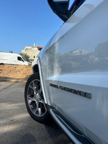 ג'יפ גרנד צ'ירוקי