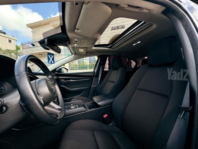 מאזדה CX-30