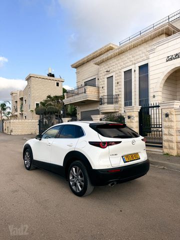 מאזדה CX-30