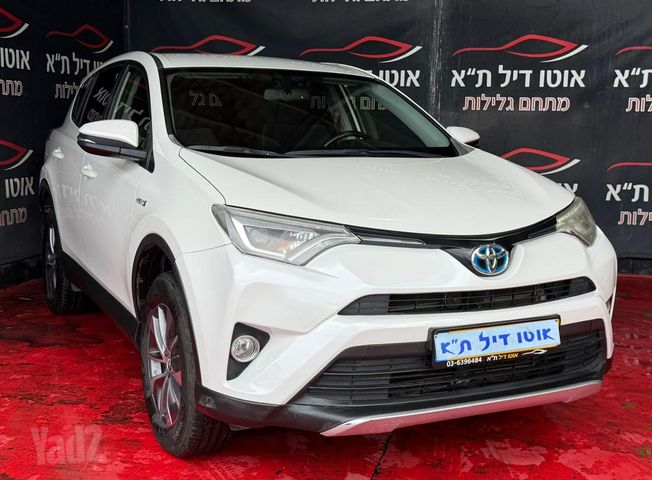 טויוטה RAV4