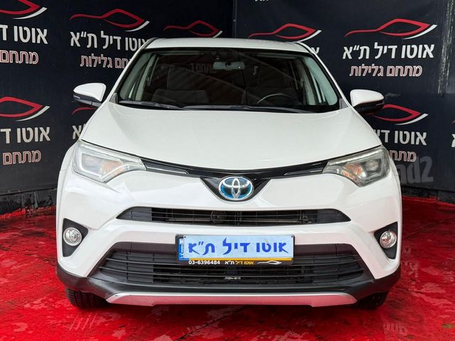 מודעת רכב טויוטה RAV4