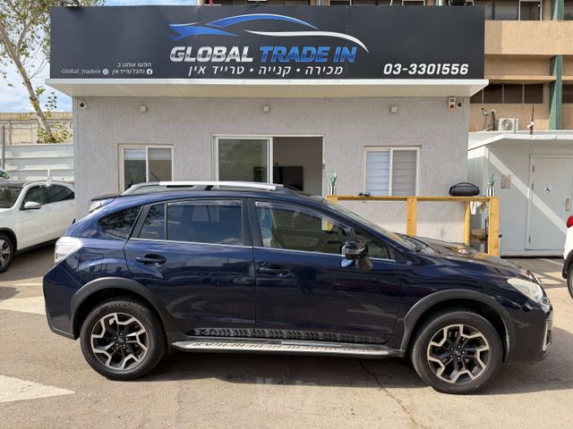 סובארו XV