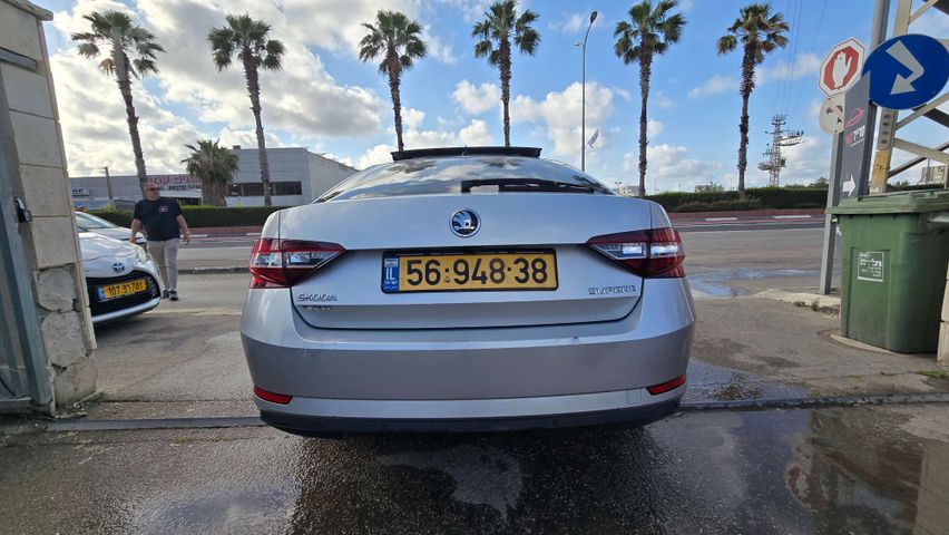 סקודה סופרב