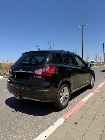 מודעת רכב סוזוקי קרוסאובר 2