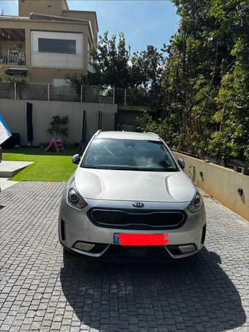 קיה נירו