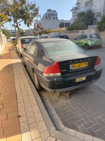 וולוו S60