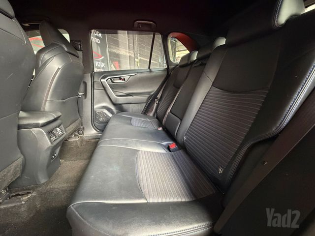 טויוטה RAV4